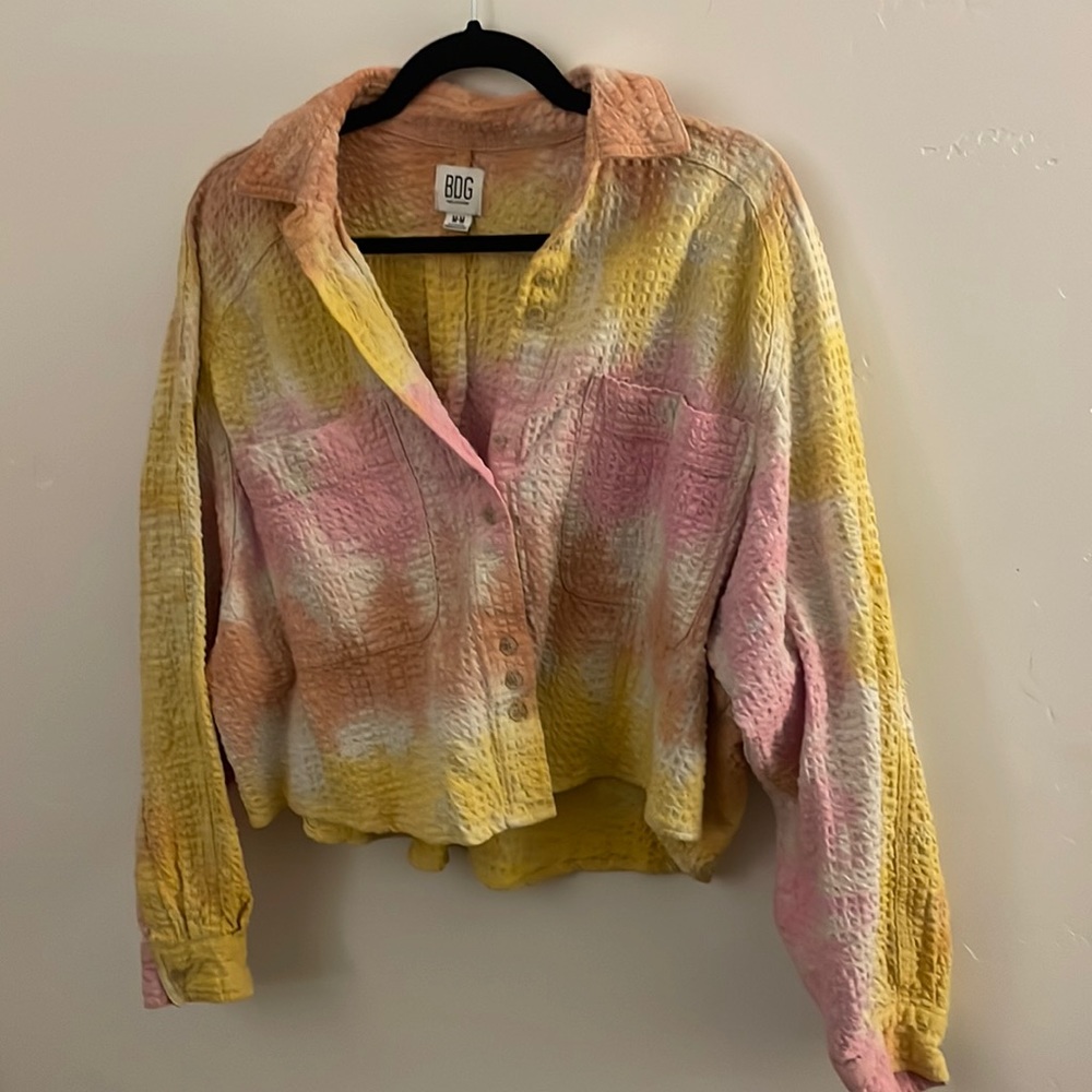Pastel long sleeve button up shirt